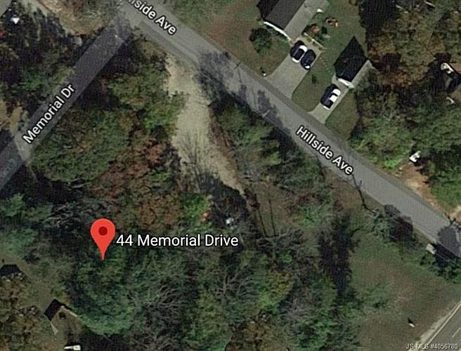 1st image of 44 Memorial Dr