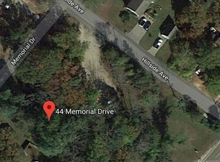 44 Memorial Dr, Barnegat, NJ 08005