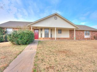 1005 David Rd, Moore, OK 73160