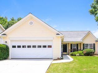 180 Lake Cove Approach, Newnan, GA 30265