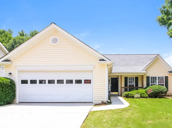 180 Lake Cove Approach, Newnan, GA 30265