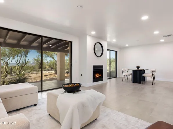 6401 N Camino Abbey, Tucson, AZ 85718