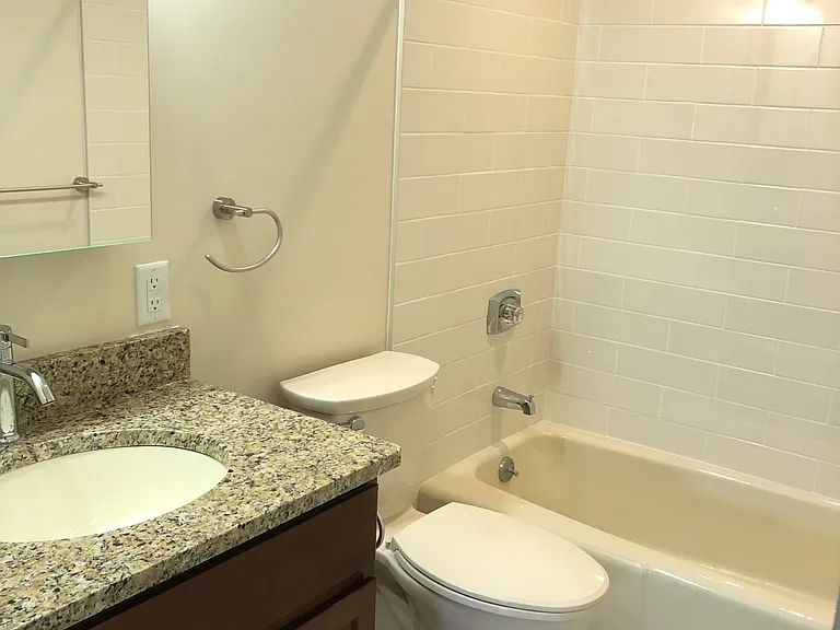 62 Farwell St #55/12 — Photo 15
