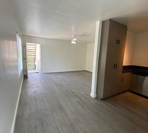 4th image of 4644 Mississippi St APT 01
