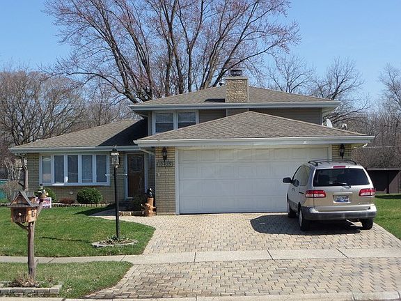 2nd image of 10425 S Terry Dr