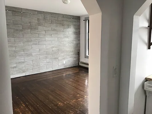 Rented by Ulas Real Estates Inc | media 17