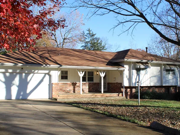2744 S Glendale Avenue, Springfield, MO 65804