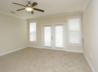 352 Seasons Cir, Fletcher, NC 28732