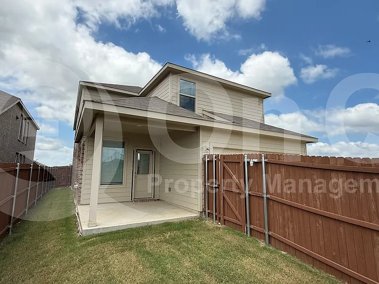 3750 Honey Daisy Dr — Photo 21