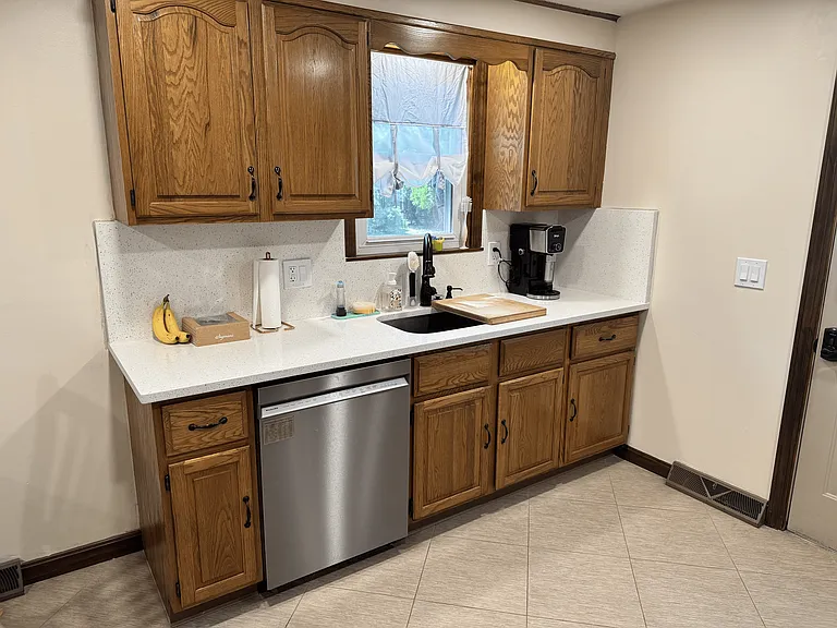 413 N Cary St — Photo 4