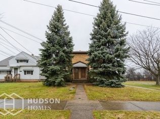 16111 Ramage Ave, Maple Heights, OH 44137