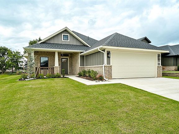 2nd image of 4840 Sundowner Ln