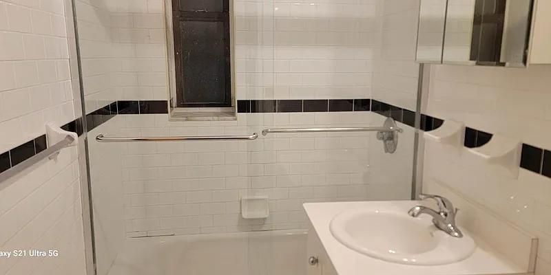 Rented by EXP Realty | media 8