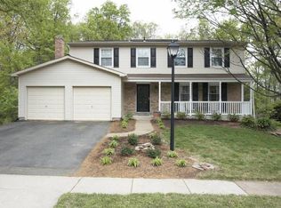 109 Cottonwood Ct, Sterling, VA 20164