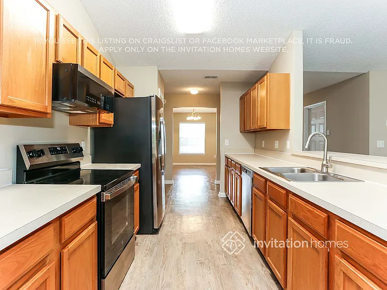 10939 Apple Blossom Trl E — Photo 10