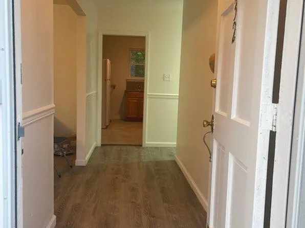 932 Alexandria Dr, Newark, DE 19711