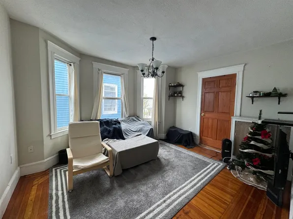 36 Magnus Ave #1, Somerville, MA 02143