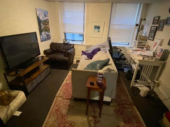9 Myrtle St APT B, Boston, MA 02114