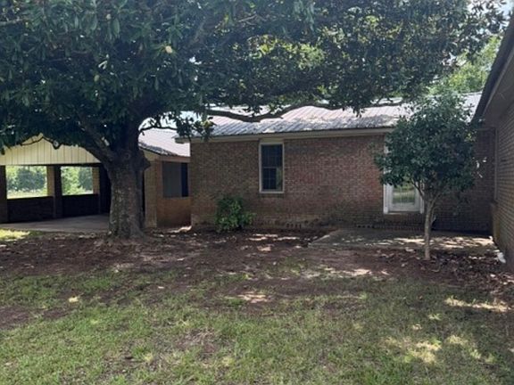 4th image of 145 York Ln
