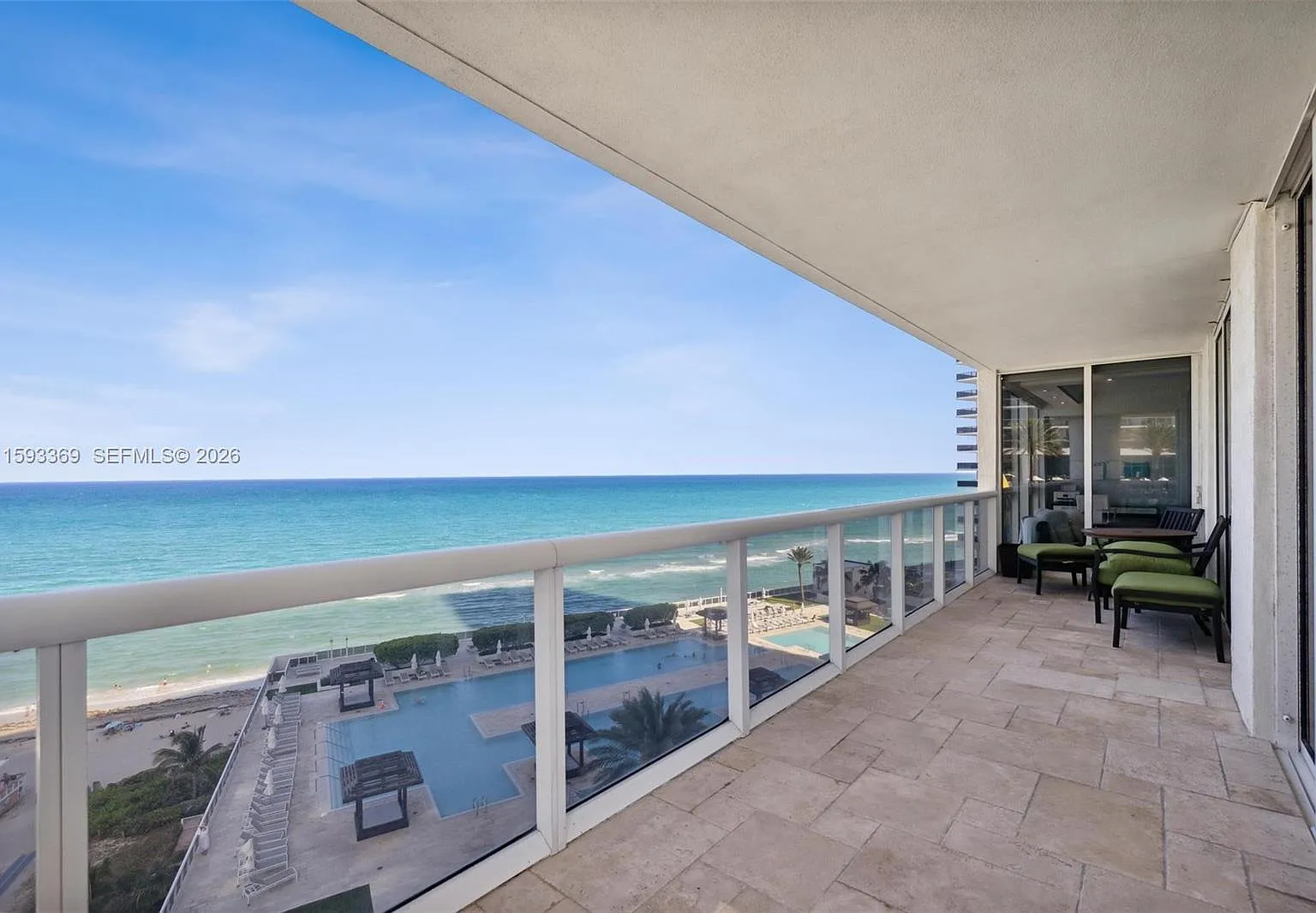 Beach Club Three Condo — Photo 1