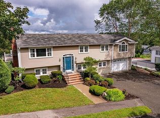 24 Eisenhower Rd, Peabody, MA 01960