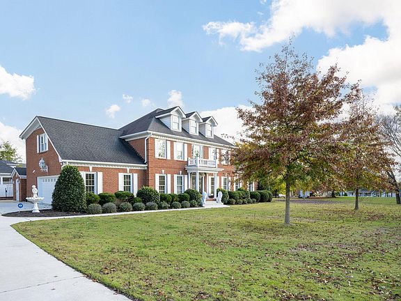 4th image of 8304 Heron Cir