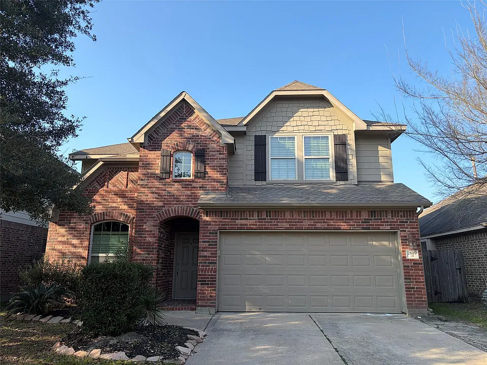 2619 Winding Creek Way