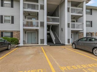 645 S Kirkwood Rd APT 100, Saint Louis, MO 63122
