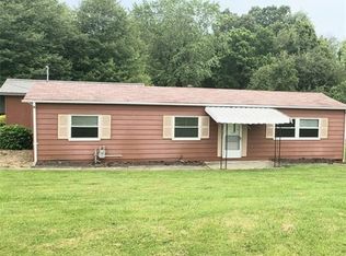 3145 Oneida Valley Rd, Hilliards, PA 16040