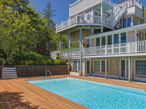208 Bradford Street Unit 11, Provincetown, MA 02657