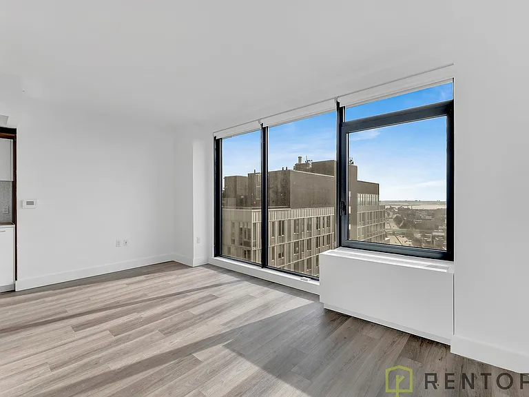224 E 135th St #319S — Photo 2