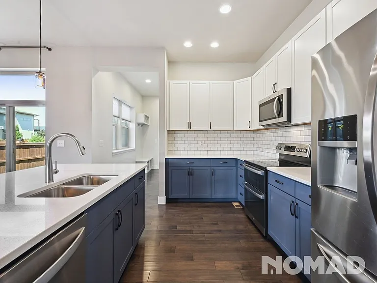 2592 Iola St — Photo 8
