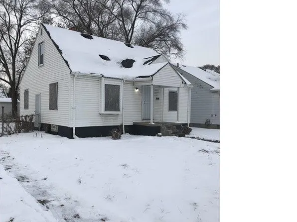 8505 Hubbell St, Detroit, MI 48228