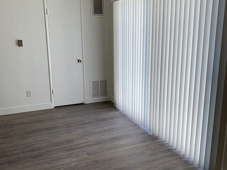 10350 Almayo Ave #7 — Photo 7