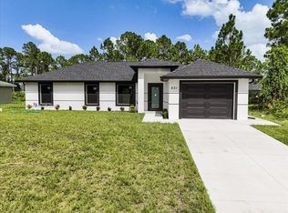 631 Summit Ave S, Lehigh Acres, FL 33974