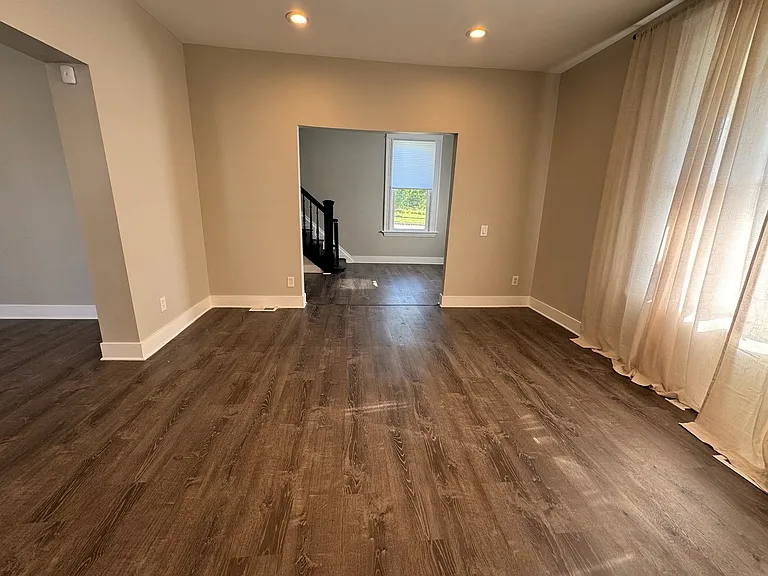 5029 Norwood Ave — Photo 21