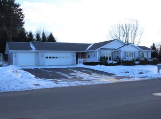 808 8th Ave, Bloomer, WI 54724