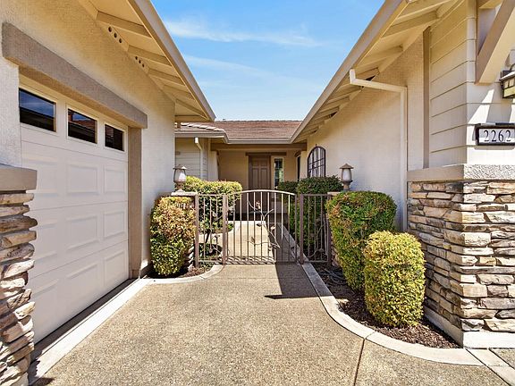 4th image of 2262 Walden View Ln