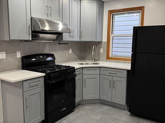 2nd image of 20-24 121st St Floor 2