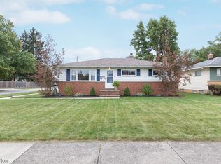 12321 Debby Dr, Parma, OH 44130