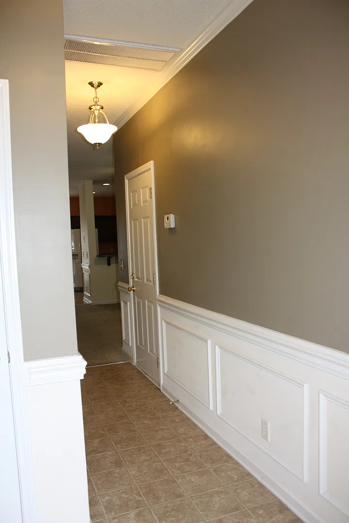 **Available Now** 2 Bedroom, 2.5 Bath Townhome in the Berwick Area. — Photo 3