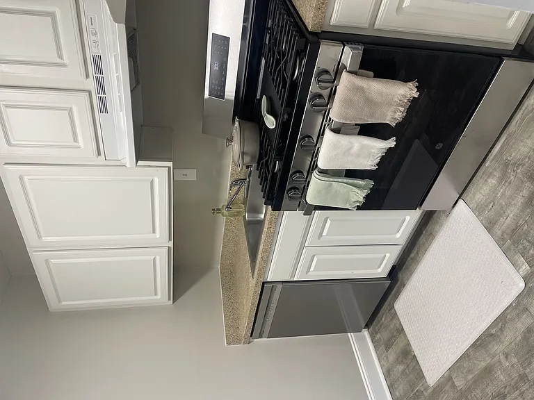 Parc View Apartments — Photo 8