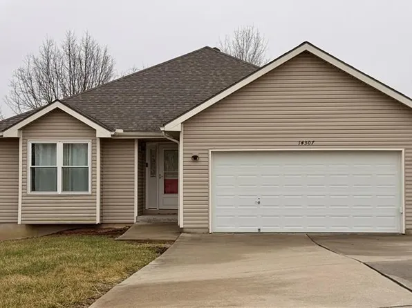 14307 E 50th Ct, Kansas City, MO 64136