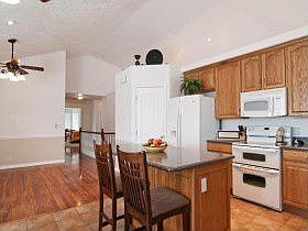 4th image of 4689 W Copper Dale Pl