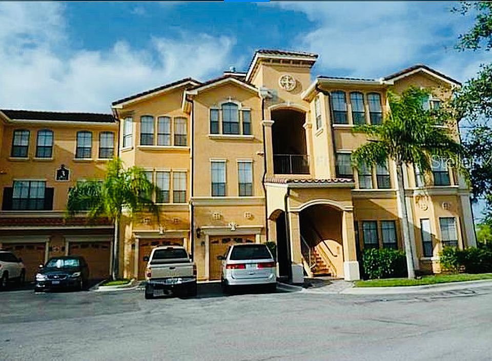 Grand Venezia At Baywatch Condominiums Apartment Rentals Clearwater