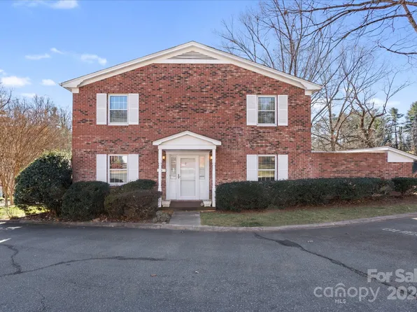 1409 Kensington Rd APT B8, Hendersonville, NC 28791