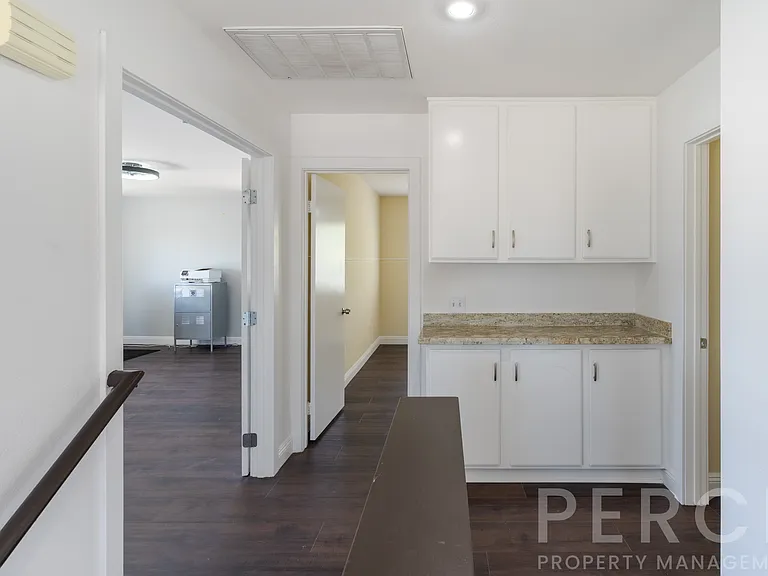 3770 Dunbarton Way — Photo 17