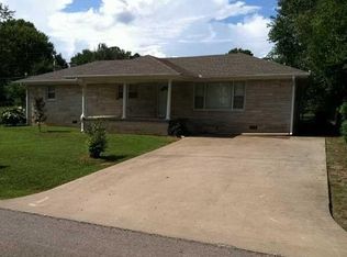 111 Grand Ave, Muscle Shoals, AL 35661