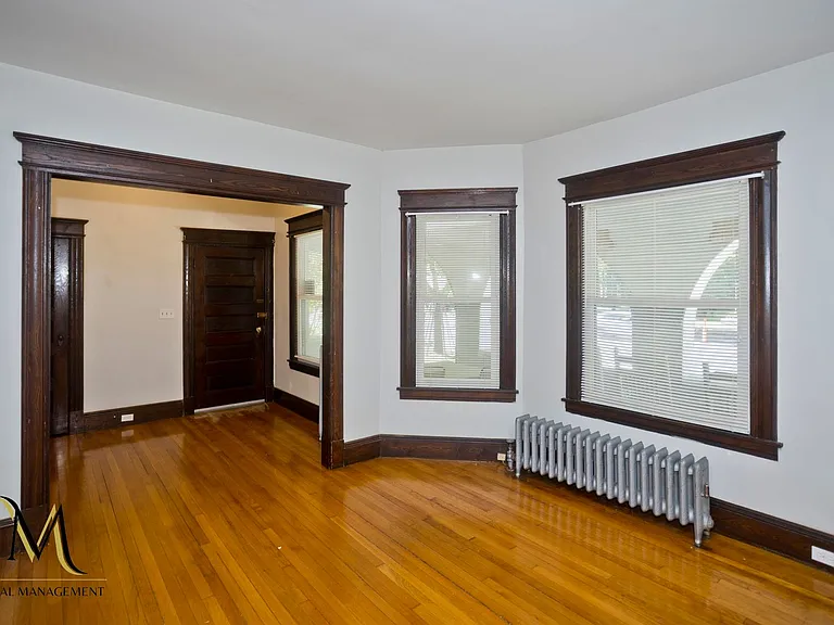 286 Sumner Ave — Photo 9