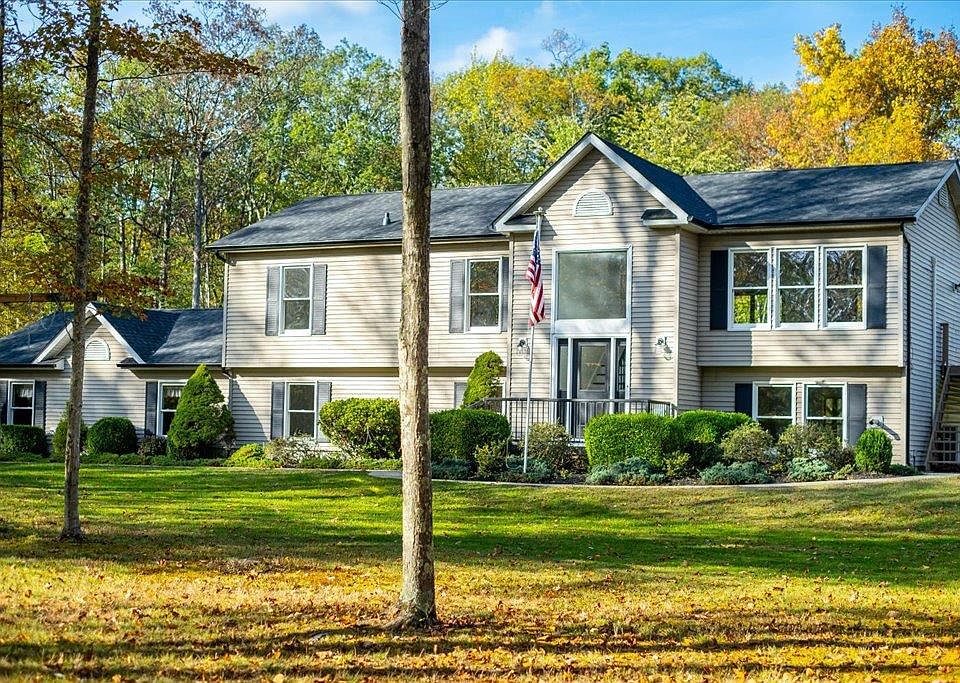1st image of 75 Stella Drive